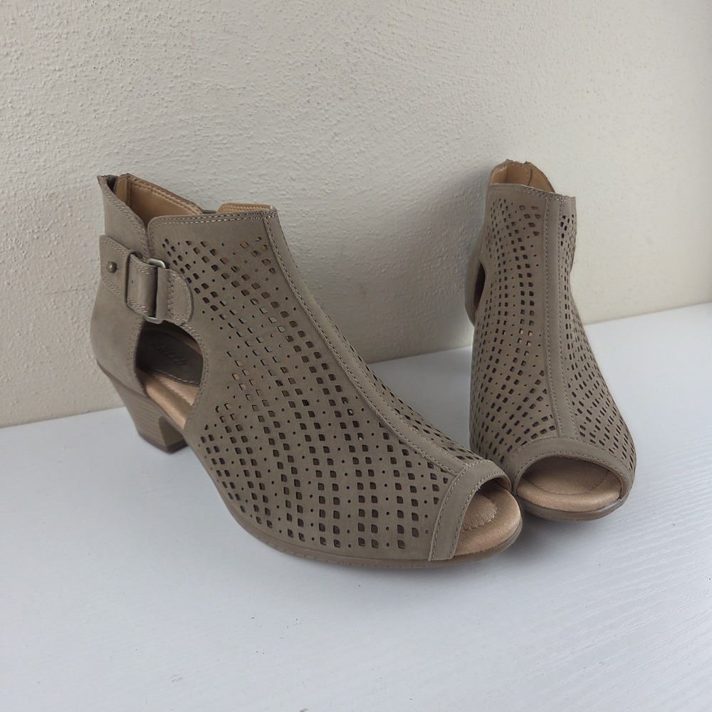 Earth Keri Sandals Shoes Womens Taupe Perforated Block Heel Leather Zip Up 8.5 D - Picture 2 of 15